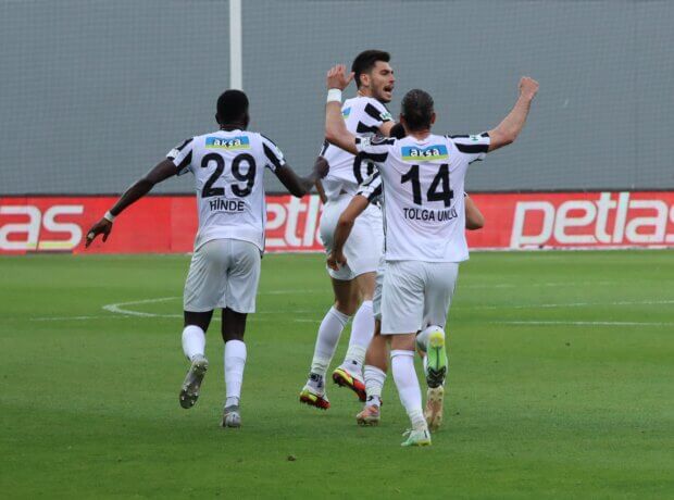 Altay 1 Başakşehir FK 1